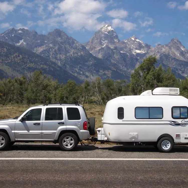 Lightweight RV Buying Guide That Makes Travel Easier Today