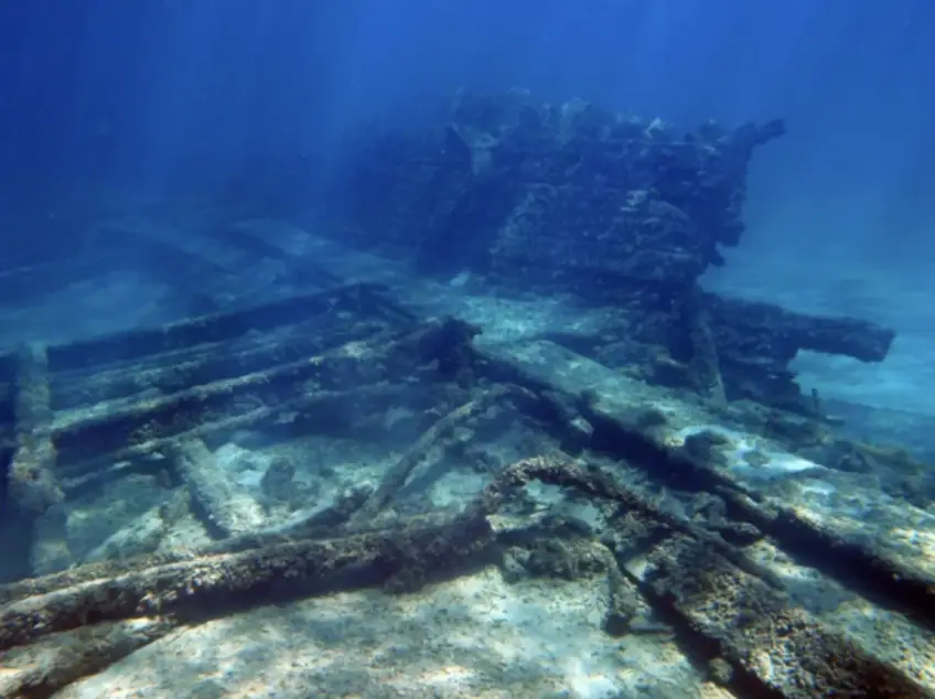 Michigan Shipwreck Tours Reveal Hidden Great Lakes Secrets