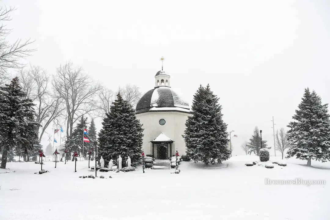 Discover Michigan’s Small-Town Winter Wonders Frankenmuth, Alpena, Pentwater, Ludington, and Saugatuck